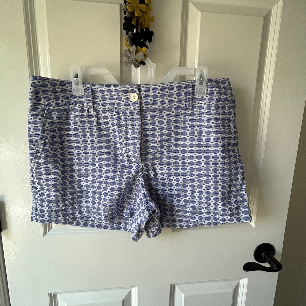 NWT Women's Loft Outlet 4" Shorts